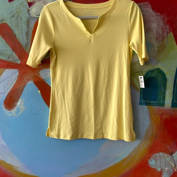 TALBOTS Women’s Tshirt Size XS Yellow Color Short Sleeve Vneck Pima Cotton - Picture 1 of 3